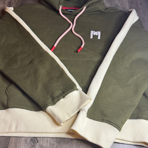 Monoprix Olive Green Hoodie with Pink Trim - Size M - Picture 4 of 5